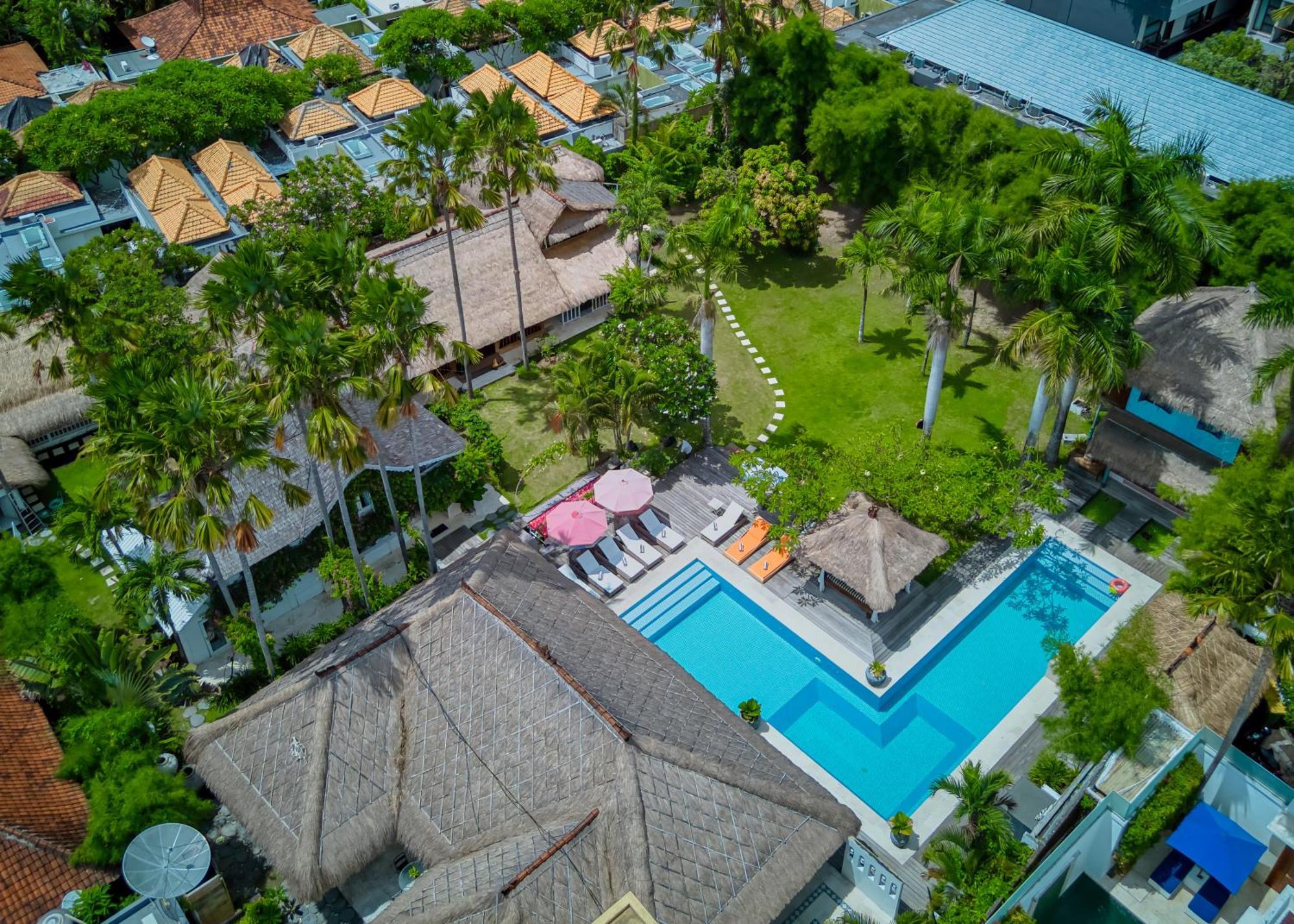 Villa Kalis, 10 Bedroom Family And Group Villa 세미냑 외부 사진